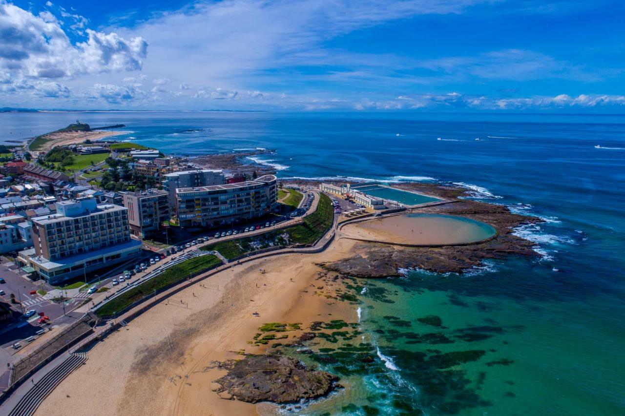 Arena On The Beach Apartment Newcastle Exterior photo