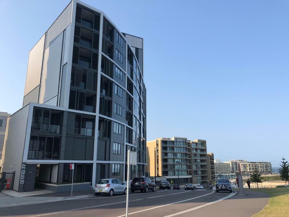 Arena On The Beach Apartment Newcastle Exterior photo